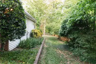 11775 Highland Colony Dr, Roswell, GA 30075 - Photo 65