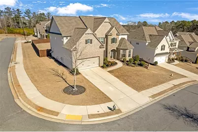 4292 Crestworth Lane SW, Marietta, GA 30064 - Photo 1