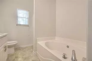1022 Carriage Way, Loganville, GA 30052 - Photo 27
