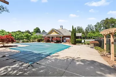 2513 Wyncreek Drive, Atlanta, GA 30331 - Photo 35