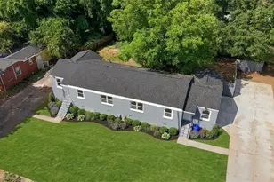 1715 Lisbon Dr SW, Atlanta, GA 30310 - Photo 3