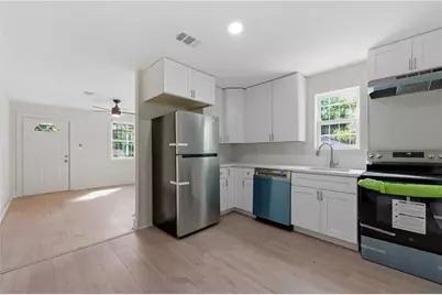 1715 Lisbon Drive SW, Atlanta, GA 30310 - Photo 11