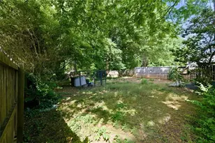 1715 Lisbon Dr SW, Atlanta, GA 30310 - Photo 35