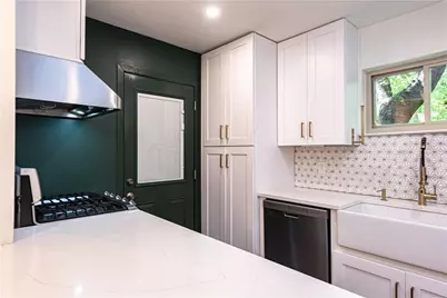 1111 Clairemont Avenue #K2, Decatur, GA 30030 - Photo 19
