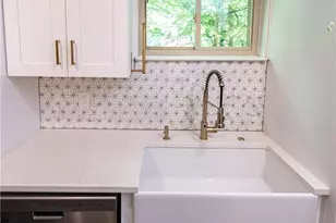 1111 Clairemont Ave, Decatur, GA 30030 - Photo 15
