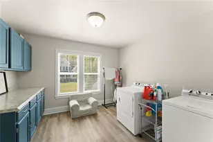 706 Paint Horse Dr, Canton, GA 30115 - Photo 35