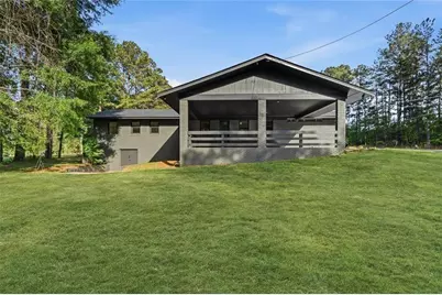 2128 N Jefferson Street NE, Milledgeville, GA 31061 - Photo 9