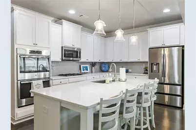 7174 Boathouse Way, Flowery Branch, GA 30542 - Photo 9