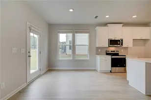 201 Abbotts Crossing Circle, Conyers, GA 30094 - Photo 7