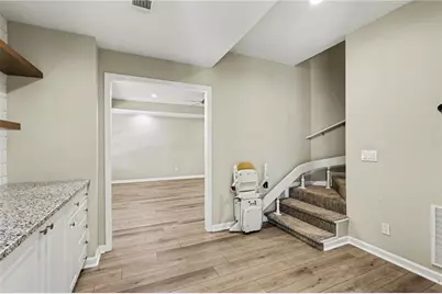 5702 Fallsbrook Lane NW, Acworth, GA 30101 - Photo 23