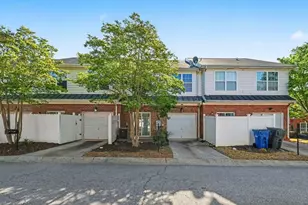 2818 Village Trce, Atlanta, GA 30344 - Photo 7