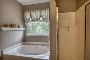 1916 Brenda St, Statham, GA 30666 - Photo 15