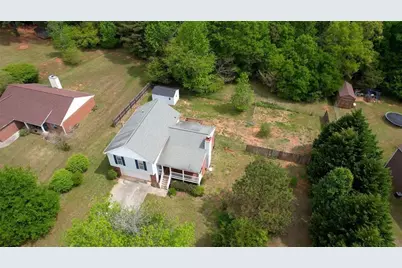 1916 Brenda Street, Statham, GA 30666 - Photo 3