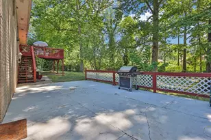 2906 Castle Dr, Lawrenceville, GA 30044 - Photo 27