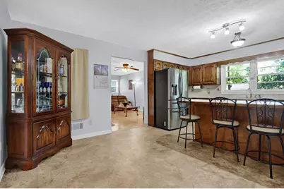 2906 Castle Drive, Lawrenceville, GA 30044 - Photo 9