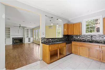 3322 Hunters Hill Drive, Lithonia, GA 30038 - Photo 13