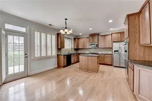 2723 Ivy Bluff Ct, Buford, GA 30519 - Photo 25