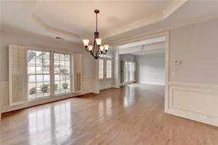 2723 Ivy Bluff Ct, Buford, GA 30519 - Photo 11