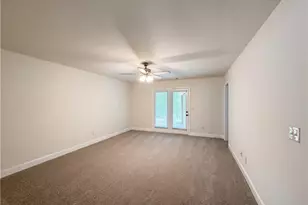 1948 Paynes Point, Winder, GA 30680 - Photo 17