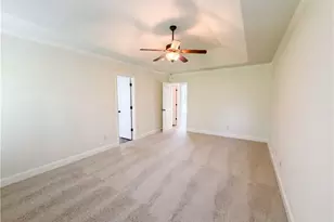 1948 Paynes Point, Winder, GA 30680 - Photo 13
