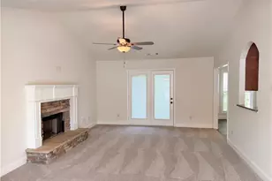 1948 Paynes Point, Winder, GA 30680 - Photo 7