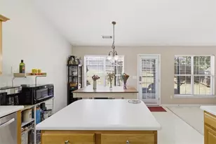 2818 Hillvale Cove Way, Lithonia, GA 30058 - Photo 15