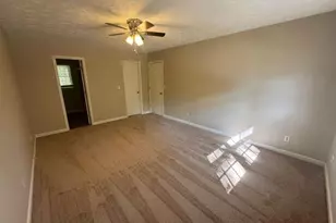348 Freshman Dr, Lawrenceville, GA 30044 - Photo 13