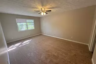 348 Freshman Dr, Lawrenceville, GA 30044 - Photo 11