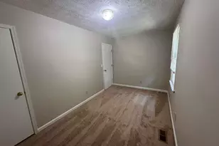 348 Freshman Dr, Lawrenceville, GA 30044 - Photo 23