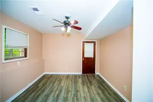 5856 Oakleaf Dr, Stone Mountain, GA 30087 - Photo 15