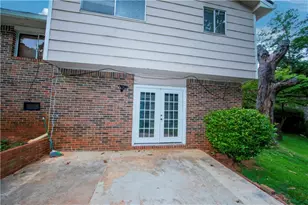 5856 Oakleaf Dr, Stone Mountain, GA 30087 - Photo 25