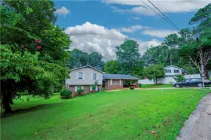 5856 Oakleaf Dr, Stone Mountain, GA 30087 - Photo 23