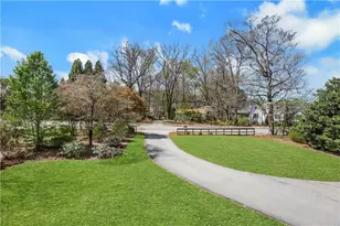 3873 Chamblee Dunwoody Rd, Atlanta, GA 30341 - Photo 33