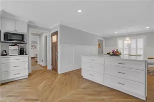 3873 Chamblee Dunwoody Rd, Atlanta, GA 30341 - Photo 13
