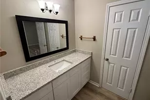 5594 Laurel Ln NW, Lilburn, GA 30047 - Photo 17