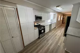 5594 Laurel Ln NW, Lilburn, GA 30047 - Photo 7