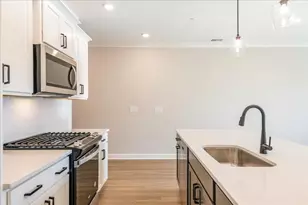 550 Feldspar Way, Lawrenceville, GA 30043 - Photo 3