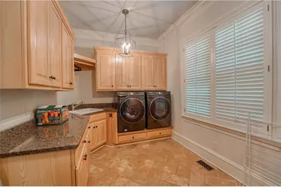5000 Long Island Drive NW, Sandy Springs, GA 30327 - Photo 37