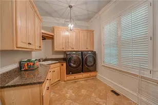 5000 Long Island Dr NW, Sandy Springs, GA 30327 - Photo 37