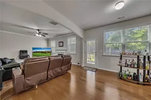 6204 Oakdale Ridge Ct SE, Mableton, GA 30126 - Photo 11