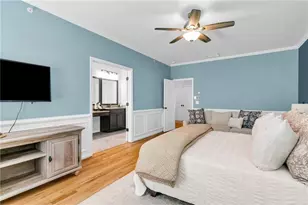 910 Acadiana Dr, Sandy Springs, GA 30328 - Photo 27