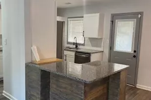 2899 Gresham Rd, Atlanta, GA 30316 - Photo 11
