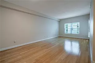 1074 Peachtree Walk NE, Atlanta, GA 30309 - Photo 7