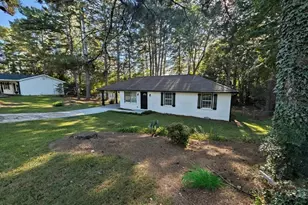 537 Eastside Dr, Dacula, GA 30019 - Photo 3