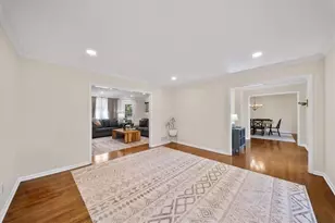 4296 Rocky Glen NE, Roswell, GA 30075 - Photo 17