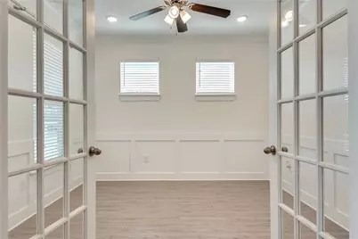 6809 Benjamin Drive, Flowery Branch, GA 30542 - Photo 17