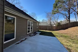 622 Marble Arch Ave, Lawrenceville, GA 30046 - Photo 3