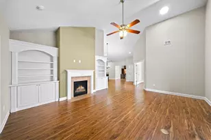 120 Chastain Rd NW, Kennesaw, GA 30144 - Photo 9
