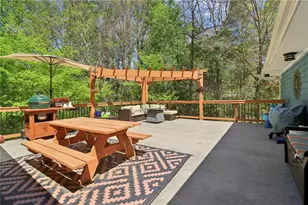 2414 Melinda Dr NE, Atlanta, GA 30345 - Photo 29