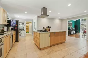 2414 Melinda Dr NE, Atlanta, GA 30345 - Photo 9